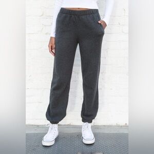 brandy melville dark grey rosa sweatpants